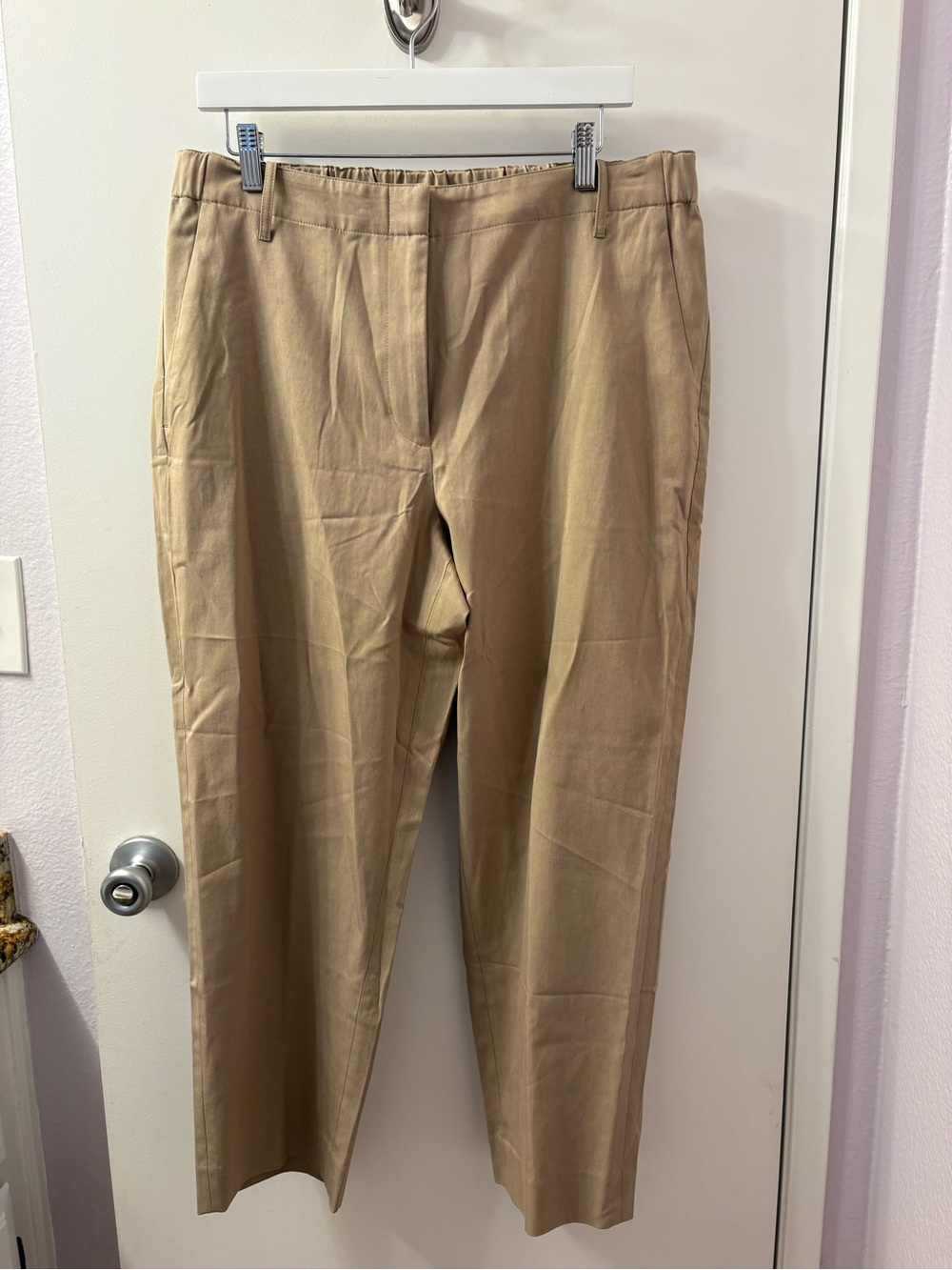 Banana Republic Khaki Straight-Leg Chinos Large NWT waist 18